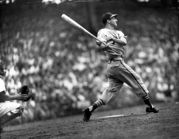 Stan Musial online auction hits home, rakes in $1.2 million