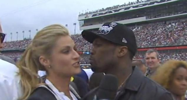 Erin Andrews rejects 50 Cent's kiss (On live TV)