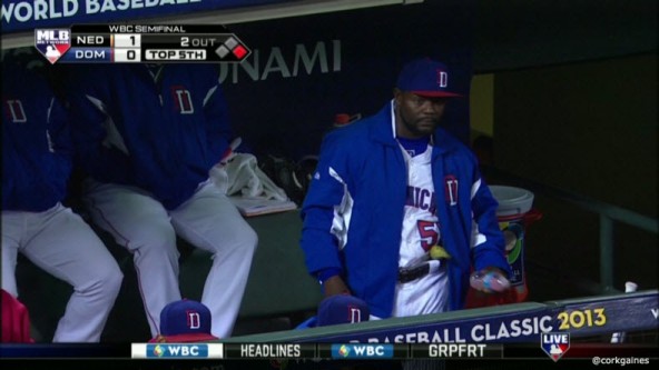 Fernando Rodney keeps Dominican bunch loose with plantain as team nears WBC title