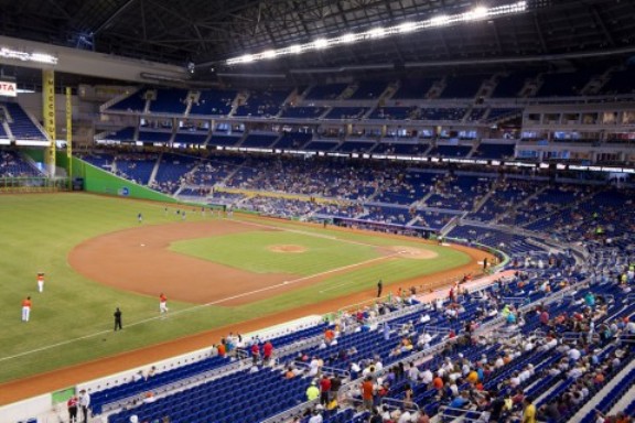 Marlins selling tickets on Groupon