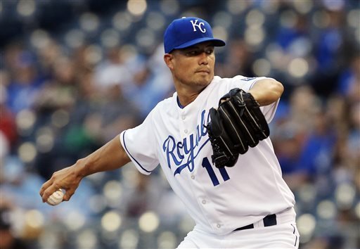 Guthrie solid again as Royals top Twins 7-4
