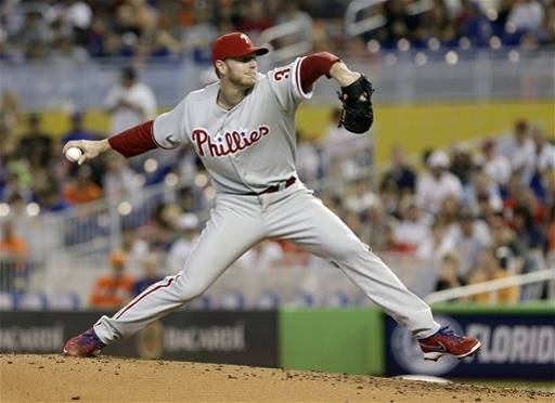 Win No. 200 for Halladay as Phils beat Marlins 2-1