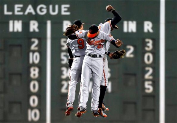 Manny Machado's clutch homer powers Orioles past Red Sox