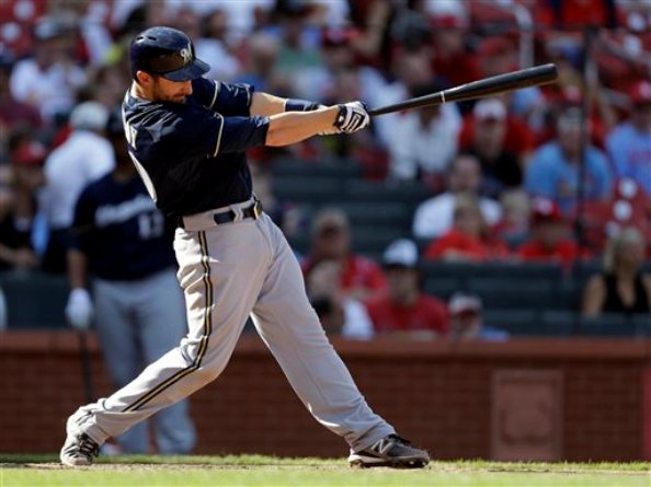 Lucroy homers in 10th, Brewers defeat Cardinals