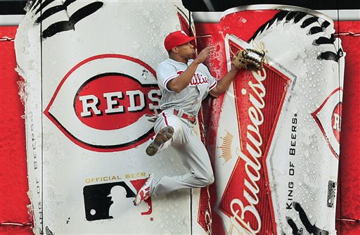Ben Revere’s great catch at the wall (Video)