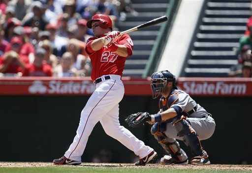 Mike Trout's 1st career Grand Slam (Video)