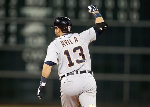 Alex Avila's 9th inning go-ahead homer (Video)