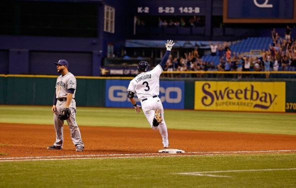 Rays give up lead, but Longoria walks off