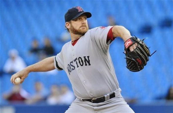Dempster turns in quality outing as Red Sox edge Blue Jays 3-1