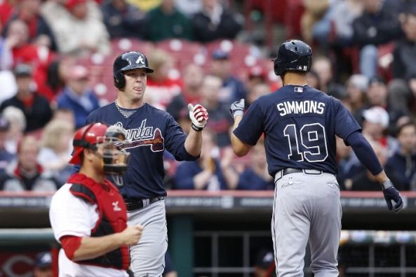 Simmons' first multihomer game powers Braves to 7-4 win