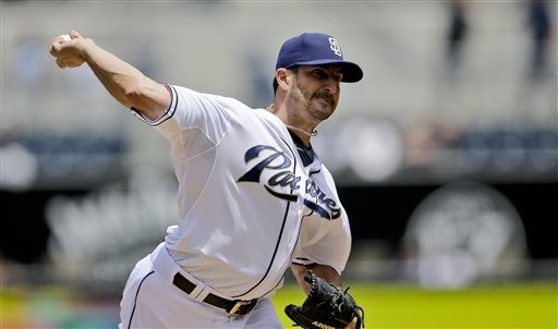 Marquis dominates as Padres win fourth straight