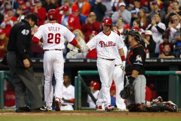 Chase Utley's solo shot vs Marlins (Video)