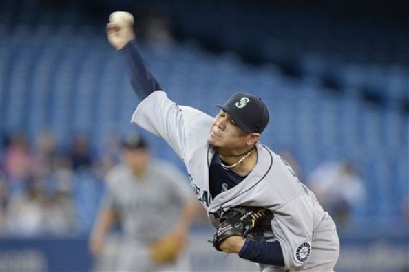 King Felix dominates in Toronto with help from two blasts
