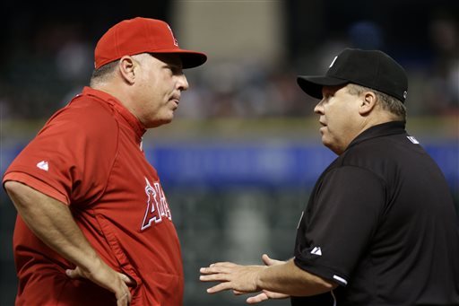 MLB suspends ump for Astros pitching swap