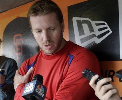 Roy Halladay apologetic to fans following shoulder injury