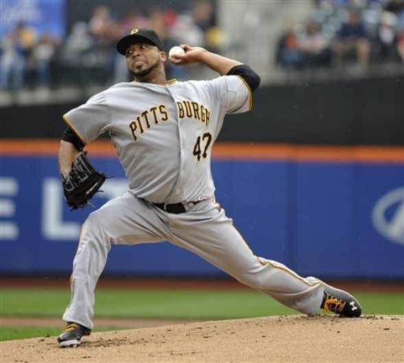 Bats pour it on to back Liriano's Pirates debut
