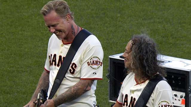 Metallica crushes anthem at Giants game (Video)
