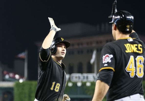 Pirates outlast Tigers on Walker's 11th inning homer