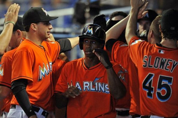 Ozuna's 4 RBIs propels Miami to sweep of Mets