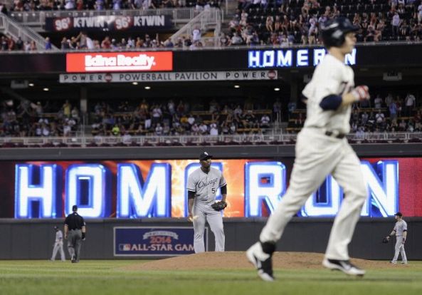 Justin Morneau's two-run homer vs White Sox (Video)