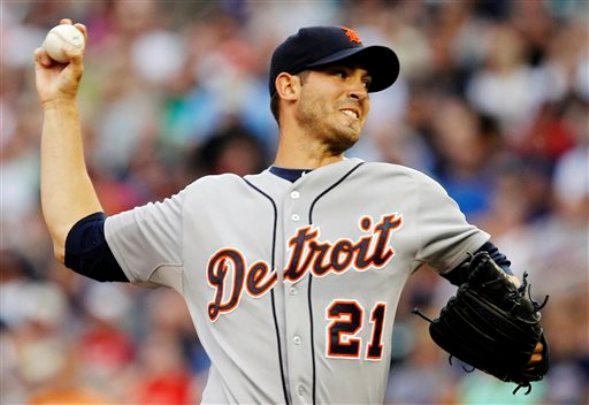 	 Fielder fuels Porcello, Tigers to 4-0 win at Twins
