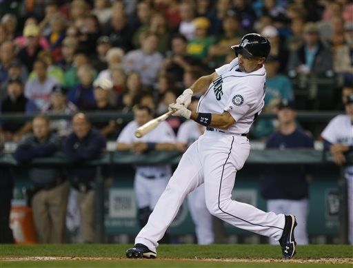 Raul Ibanez's second homer vs A's (Video)
