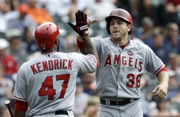 Pujols lifts Angels over Tigers 3-1 in 10 innings