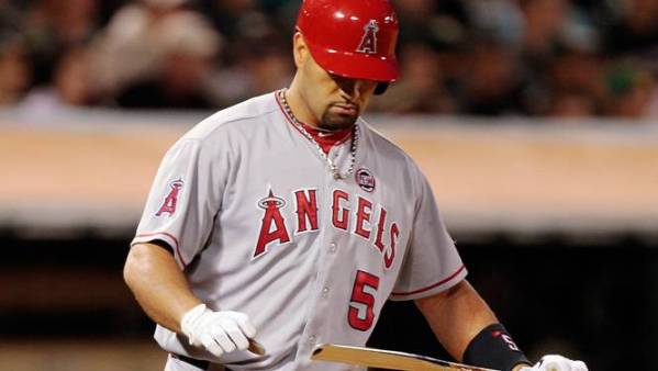 Foot injury lands Pujols on DL, could end season