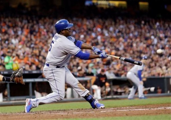 Uribe drives in 7 in Dodgers' 10-2 victory