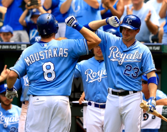Dyson sends Royals to scrappy 4-3 win over A's