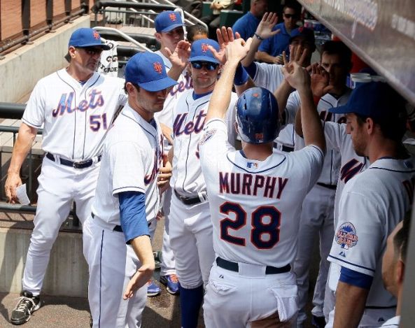 Mets' early lead holds thanks to solid bullpen 