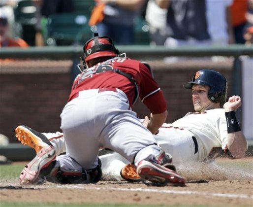 D-backs' relay nails Posey at the plate (Video)