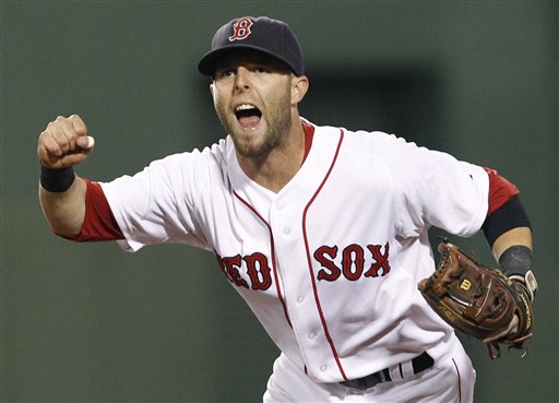 Red Sox finalize 8-year, $110M extension with Dustin Pedroia 