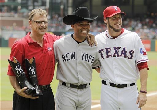 Rangers pay tribute to Mariano Rivera