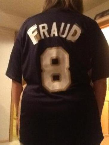 Woman Wears ‘Ryan Fraud’ T-Shirt to Brewers Game, Wear it Inside Out or Leave