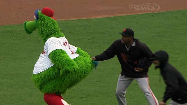 Sergio Romo tried to steal the Phanatic's ATV, but the Phanatic wasn't having it (Video)