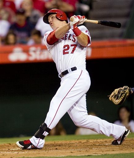 Mike Trout's solo shot vs Red Sox (Video)