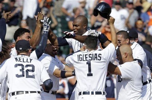 Hunter's 3-run HR in 9th lifts Tigers over A's