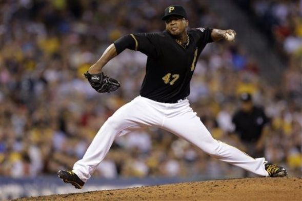 Jones, Liriano, Pirates beat Cards for Central tie