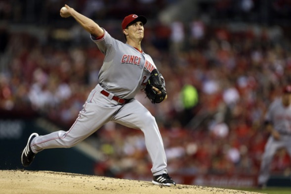 Bruce leads Reds' 10-0 rout over Cardinals
