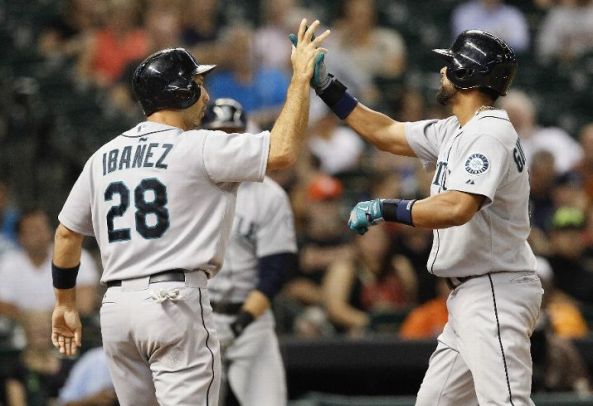 Mariners end 6-game skid with 3-2 win over Houston