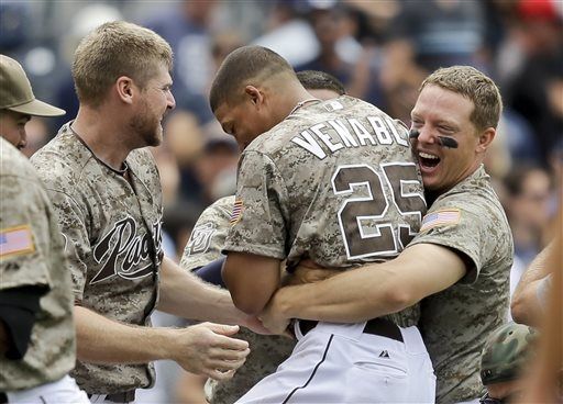 Will Venable homers in 9th, Padres beat Mets 4-3