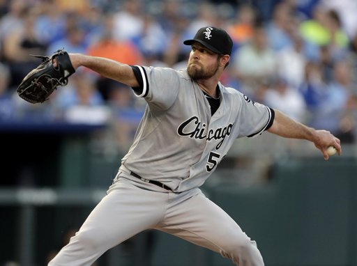 Danks, White Sox scratch out 2-0 win over Royals