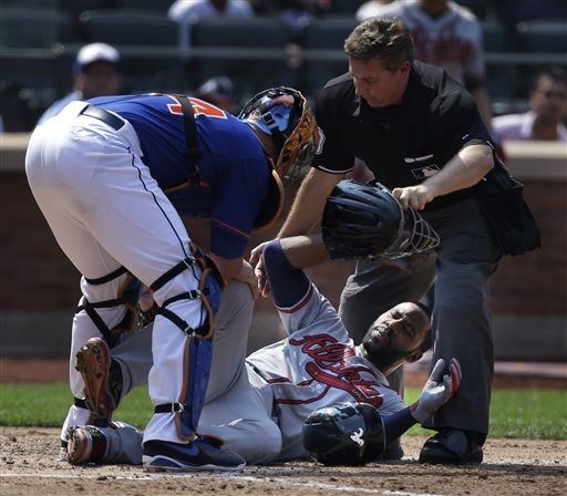 Jason Heyward hit in face, taken to a hospital for X-rays (Video)