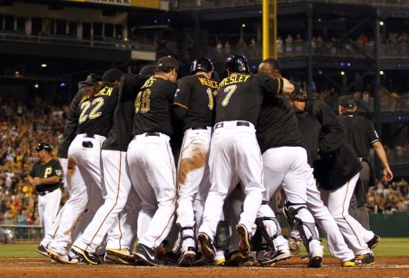 Harrison homers, Pirates slip by Marlins 4-3