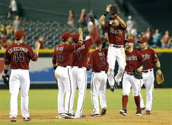 D-backs rally for wild 9-8 win over Rays