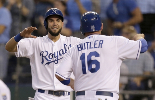 Royals topple Indians 7-2