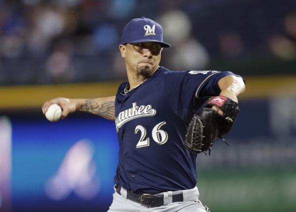 Lohse pitches 2-hit shutout as Brewers beat Braves