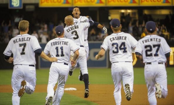 Padres rally for 4-3 win over Rockies