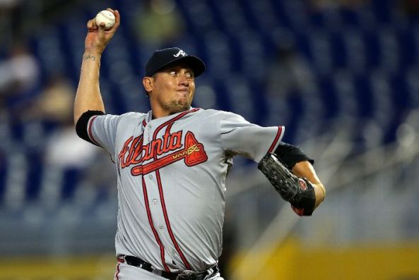 Braves end trip still on top of NL with 6-1 win over Marlins